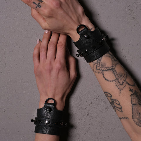 Cuffs / Studded